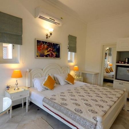 Ferienwohnung Aashray Varanasi Exterior foto