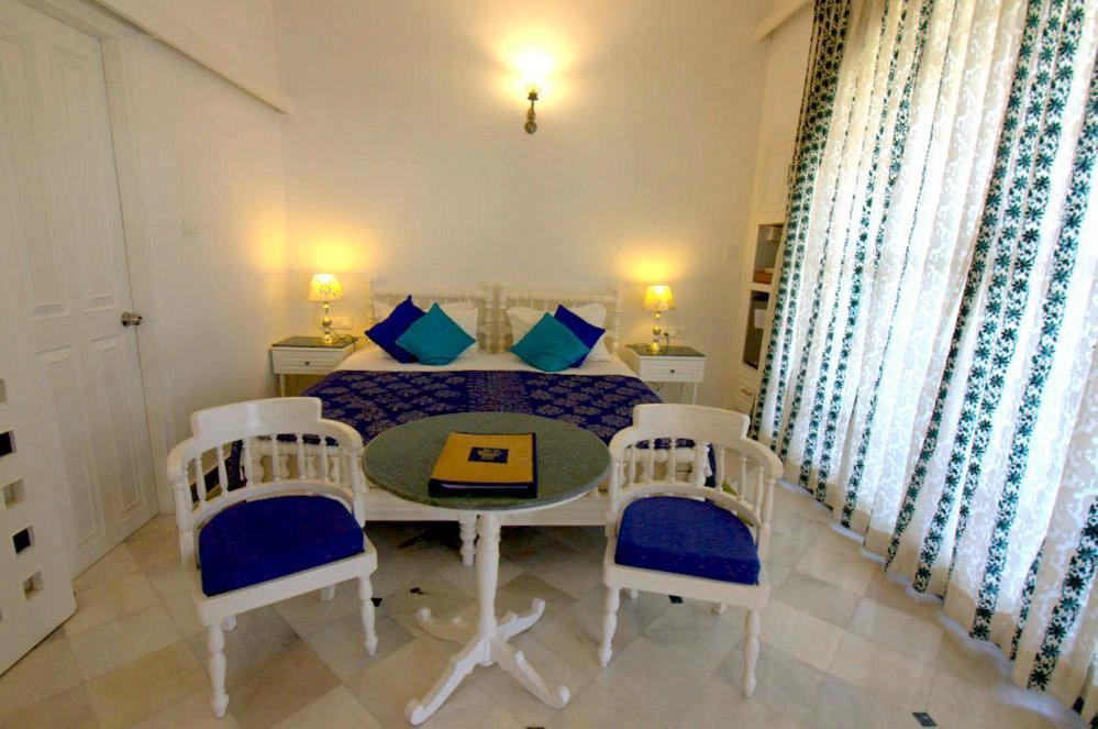 Ferienwohnung Aashray Varanasi Exterior foto
