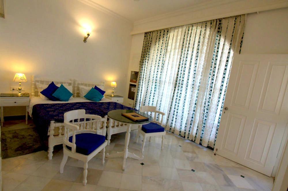 Ferienwohnung Aashray Varanasi Exterior foto